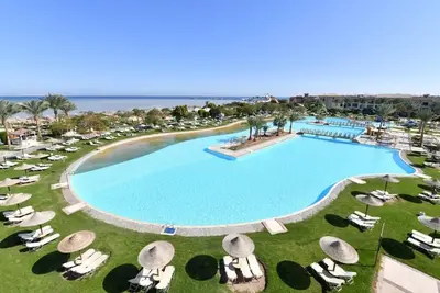 Image de Resort Retreat with Aqua Parks, Pools & Easy Beach Access l 4 Family Rooms