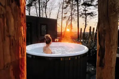 Image de De Strandhoed - Boshuys with hot tub