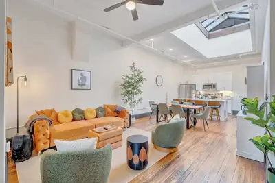 Image de Marigold Loft - Sunlit Luxury Near Shops & Eats