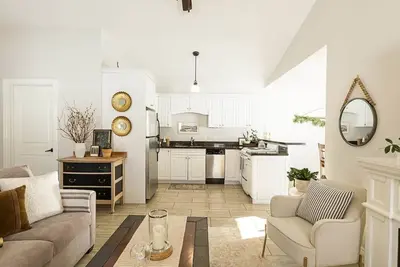 Image de Home on The Gables of Pei