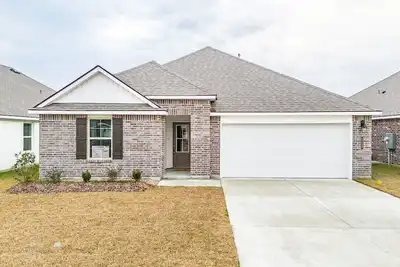 Image de Brand new home, five bedroom, 3 bath, 9 beds