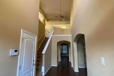 Image de Host Fav- Upscale Home 6 Beds + Sleeper Great Area