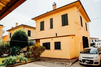 Image de Villa Lilly, a short walk from the historic center of Lucca