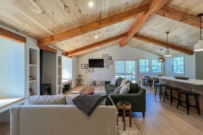 Hygge Up North - Rustic White Mountain Home Base