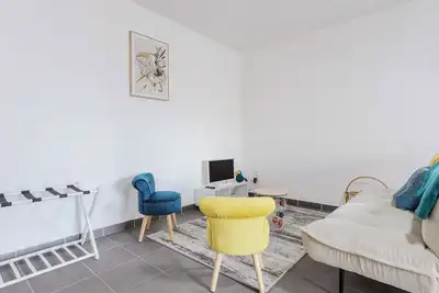 Image de Appartement calme et lumineux, terrasse et P privé