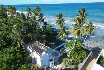 Image de Casa Tamara Las Canas \nBeach house with rooftop patio and suite. Close to airport