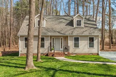 Image de Duke Area Retreat 3br Home, 6 Miles to Duke