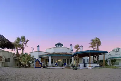 Ocean front Home, Playa Sin Fin