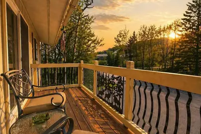 Image de Cozy U. P. Lodge w/Game Room, Sauna, Grill & Firepit: Schnickelfritz #3
