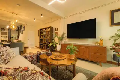 Image de Oasis Thai Teak Home in Sathorn