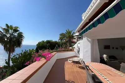 Image de Maison de vacances 'Karibu Sana' avec vue mer à Ladera del Mar, Nerja