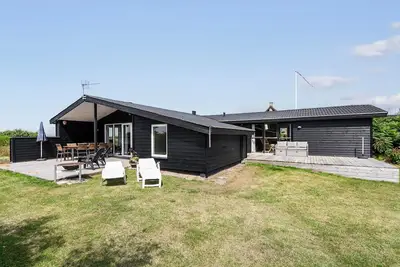 Image de Superbe maison à Ringkøbing avec Wi-Fi