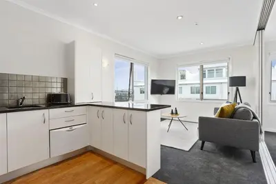 Image de Sea View apartment Water Front Parking