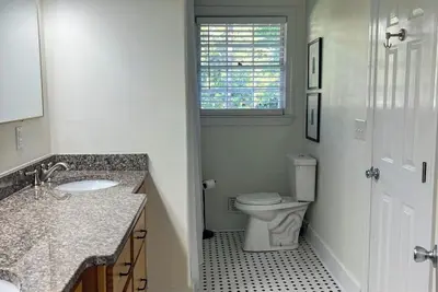 Image de Classic Augusta Ranch  Covered Porch  Minutes to the Masters