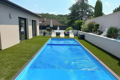 Image de Splendide Villa Gleizé avec Piscine & Jacuzzi   25 mns Centre de Lyon