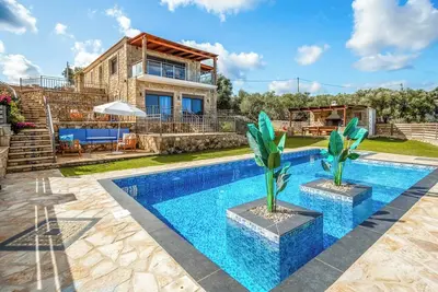 Villa Licaj with Private Pool