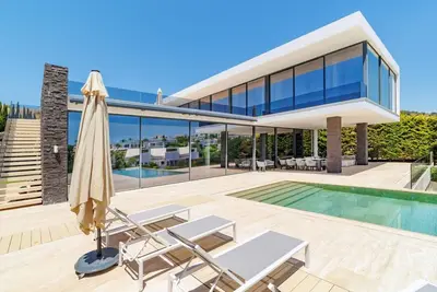 Image de Villa de Luxe avec Domotique à Marbella