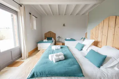 Image de Chambre d’hôtes « Les Bons Enfants » avec piscine partagée, Wi-Fi et climatisation