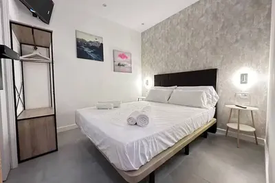 Image de Modern Central Ramblas apt: 4 beds & premium baths