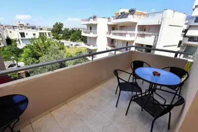 Image de Neat, modern apartment 7min walk to the beach
