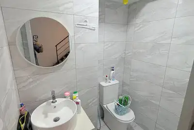 Image de Modern Cozy Stay with Excellent Service & Comfort