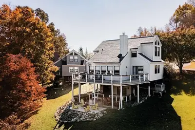 Image de Ultimate Norris Lake Cabin in Deerfield