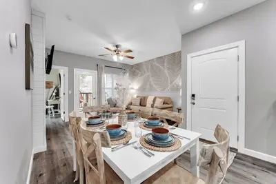 Image de Brand New! #1 Location, Arcade Room, Next to Pool, 3 Luxury King Beds