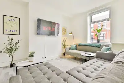 Image de Hollins House | 2 Br | Near Manchester