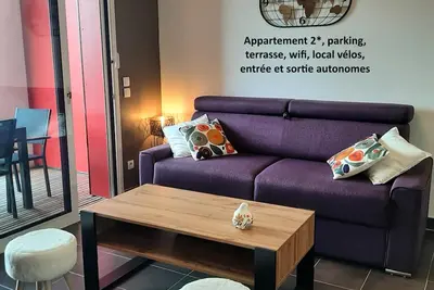 Image de Patio Arena, parking sécurisé, wifi, local vélos, entrée et sortie autonomes