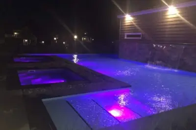 Image de Anglais 2br Condo Msa - Pool & Spas