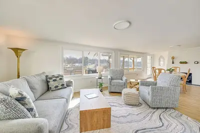 Image de Herrington Lake Home w/ Deck: Golf, Boat & Relax!