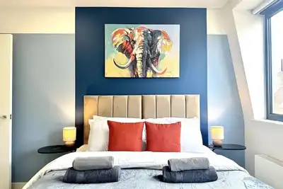 Image de Central 2 Bed Flat, Free Parking, Gym, Cinema Room