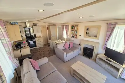 Image de Abi Beverley - Dog friendly, Family friendly