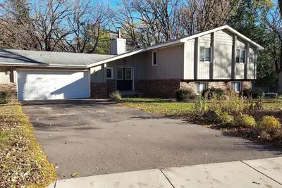 Image de Open Floor Plan - mainly for Groups - 6 Bdrms - 2 Bath - Sleeps 17 on mattresses