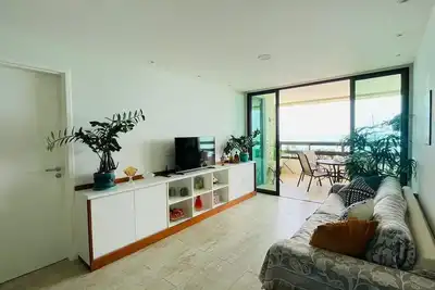 Image de Ocean View Apartment with Breakfast Included