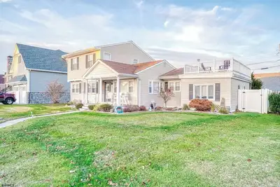 Image de Luxury 5br A-Zone Brigantine Beach House – Expansive Decks & Short Walk to Beach