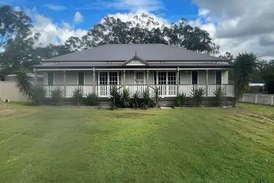 Image de Cosy country cottage in Coominya. \nWalking distance to Brisbane Valley Rail Trail