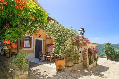 Image de Maison de vacances avec la piscine Draguć, Sredisnja Istra (K-25162)