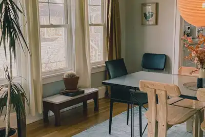 Image de Stylish Northend Craftsman