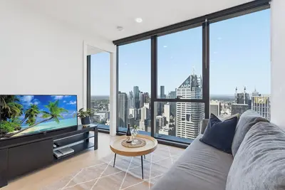 Image de Cloud 60 | Luxury 2br Above the City Lights