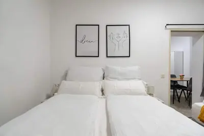 Image de Quiet • 4 Guests • 24/7 Check-in • Netflix • 35m²