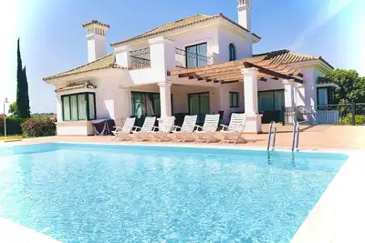 Image de Villa « Jacaranda Arcos Golf 9 » avec vue sur la montagne, Wi-Fi et climatisation