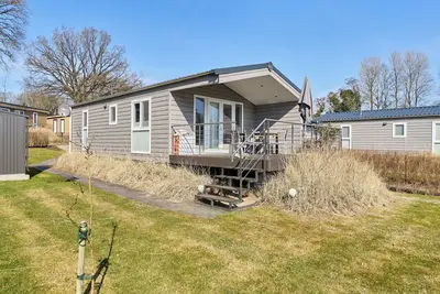 Image de Welcome to the Strand Floh!