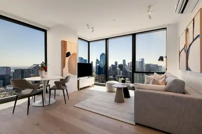 Image de The Glasshouse Queensbridge Southbank. Heated Pool, Gym, Sauna, Steam,