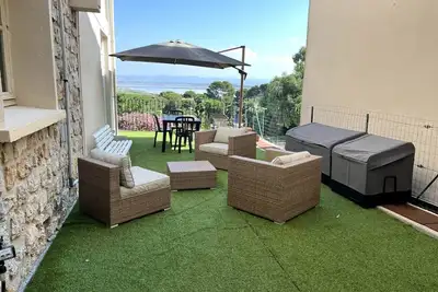 Image de Entre terre et mer, T3 face à la mer