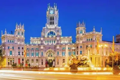 Image de Avant-Garde Five-Bedroom Apartment Near Gran Vía, Madrid