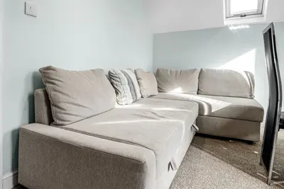 Image de Peaceful 2-bedroom base with parking and quick tram access to Manchester