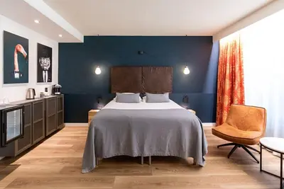 Image de 2-Unit Countryside Retreat | Forest Walks, Fresh Air & Stillness Near the City