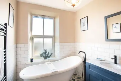 Image de de Luxe-Cottage-Salle de bain privée