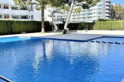 Image de Appartement confortable avec piscine à Salou, à 50m de la plage